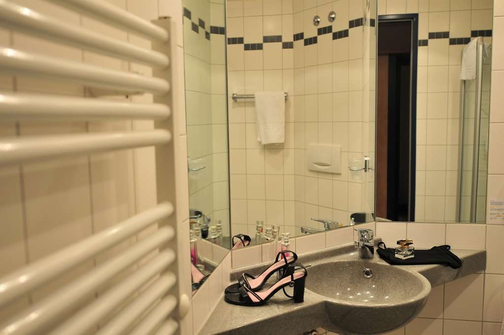 Akzent Hotel Stadt Schluechtern ***S Dış mekan fotoğraf